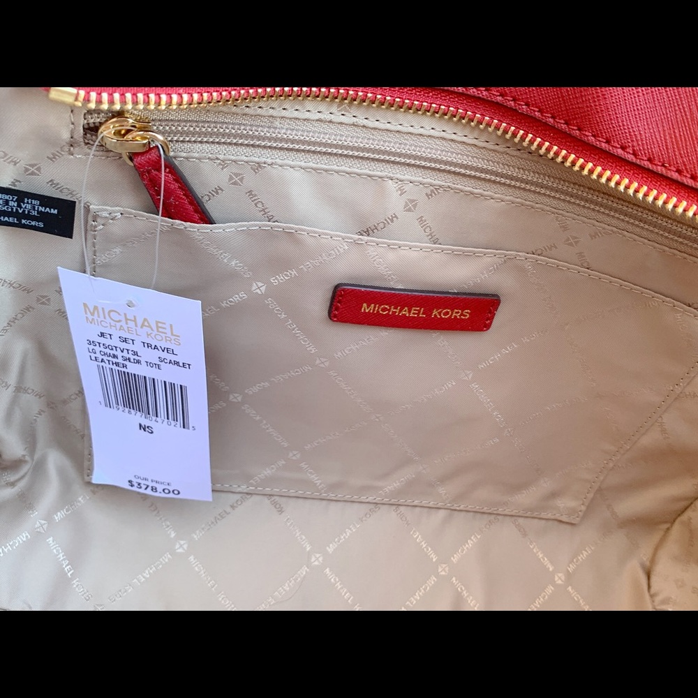 Gaby’sBags👜💕-NWT Michael Kors Chain Tote Red - Picture 6 of 8